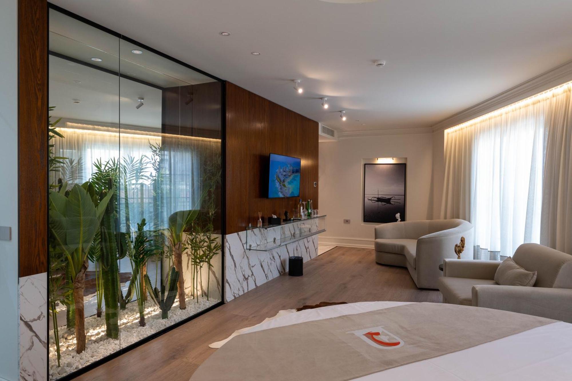 The Collector Hotel Boutique Саранде Екстериор снимка